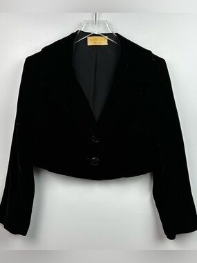 Mam’selle by Betty Carol Vintage 1950’s Black Velvet Cropped Evening Jacket